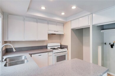 12215 Carnation Ln unit C, Moreno Valley, CA 92557 - photo 7