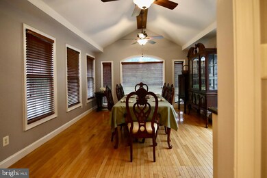 6586 Covingtons Corner Rd, Bealeton, VA 22712 - photo 4