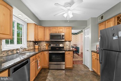 3747 Carrisa Ln, Olney, MD 20832 - photo 5