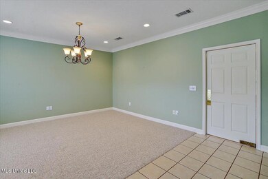05-156 Pavilion Dr