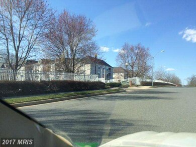9400 Wordsworth Way unit 305, Owings Mills, MD 21117 - photo 2