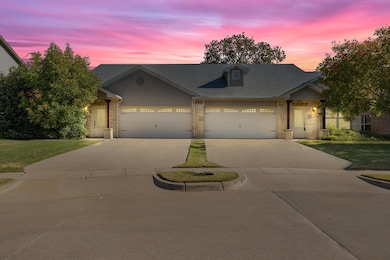 2226 Cobblestone Ct, Granbury, TX 76049 - photo 2