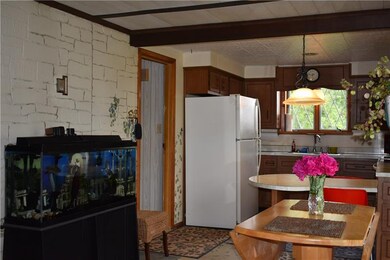 Kitchen/dining area