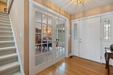 03_46301FairwayDr_32_Foyer_LowRes