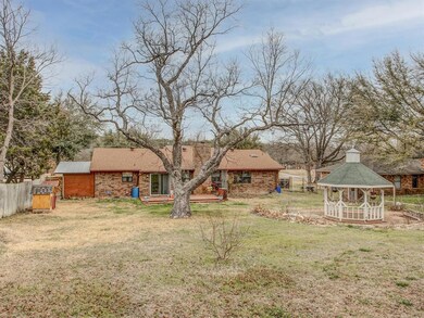 817 Woodhaven Ct, Granbury, TX 76048 - photo 4