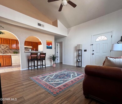 14584 Puerto Del Carmen Dr, El Paso, TX 79928 - photo 3