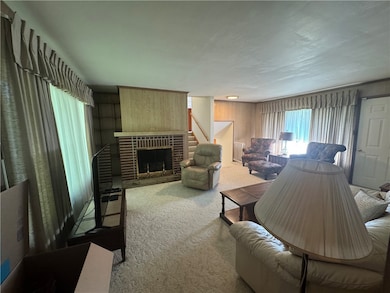 2185 Morgantown Rd, Uniontown, PA 15401 - photo 7