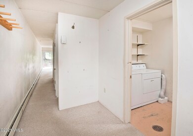 4506-SpruceWay-4-MLS_02
