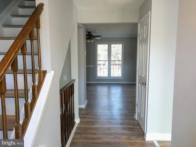 1858 Murdock Ct, Frederick, MD 21702 - photo 2