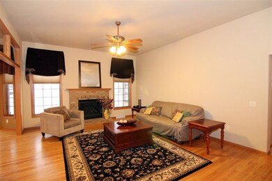 415 Bergamont Blvd, Oregon, WI 53575 - photo 5