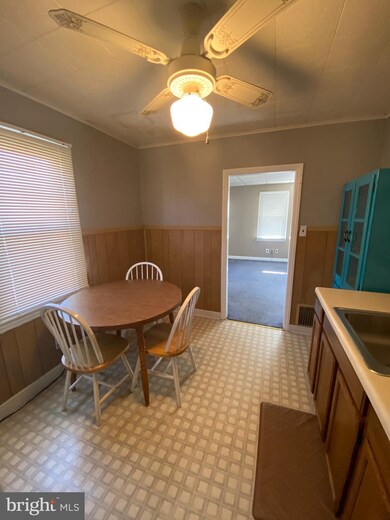 516 Mantua Ave, Paulsboro, NJ 08066 - photo 7