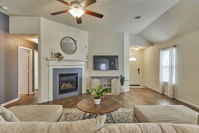 30603 Lavender Trace Dr, Spring, TX 77386 - photo 6