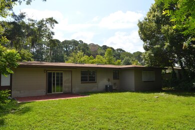910 Nightingale Rd, Jacksonville, FL 32216 - photo 2