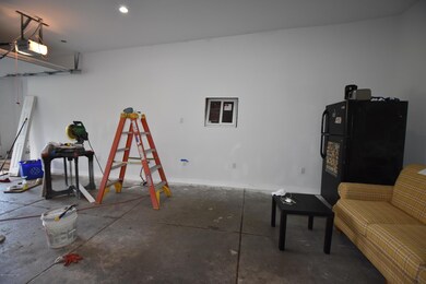 216 Center Ave, Jim Thorpe, PA 18229 - photo 4