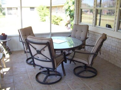 809 Nada Dr, Alamo, TX 78516 - photo 4