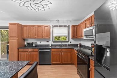 29 Quail Hollow Dr, Windsor, CT 06095 - photo 7