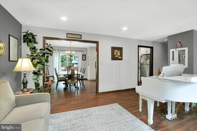 90 Meadow View Dr, Leola, PA 17540 - photo 5