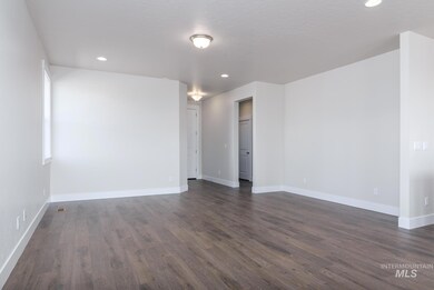 9111 W Kyoga St, Star, ID 83669 - photo 7