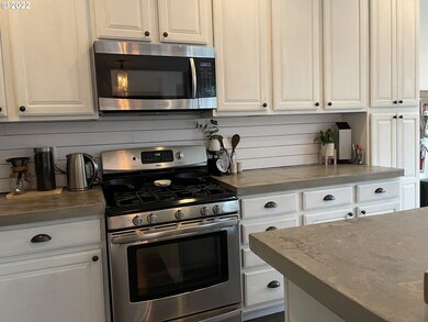 3867 NW 9th Loop, Camas, WA 98607 - photo 7