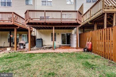 8704 Riverscape Ct, Odenton, MD 21113 - photo 6
