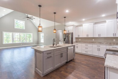 565 Julie Kay Dr, Dalton, GA 30721 - photo 3