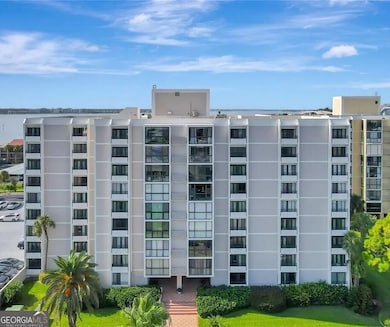 851 Bayway Blvd unit 804, Clearwater Beach, FL 33767 - photo 2