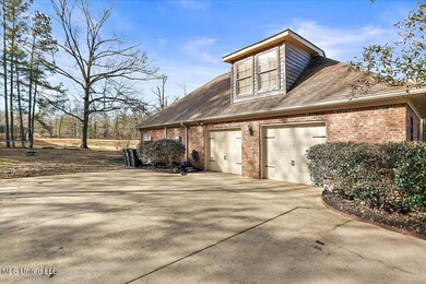 07-106 hunters trail