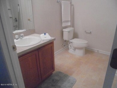 11571 Pleasant Creek Dr, Jacksonville, FL 32218 - photo 3