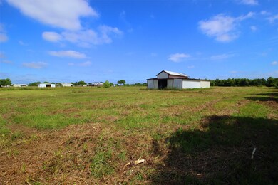 30510 Waller Spring Creek Rd, Waller, TX 77484 - photo 2