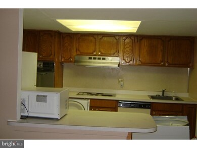 18 Rittenhouse Dr, Willingboro, NJ 08046 - photo 7