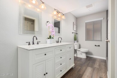 18 - White Mountain 11032