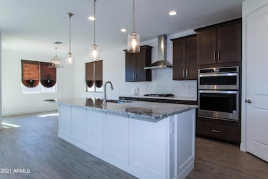 07 Kitchen