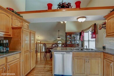 Stainless appliances including refrigerator