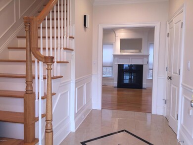 32 Harold St unit B, Cos Cob, CT 06807 - photo 3