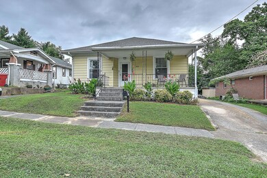 912 E Hillcrest-2