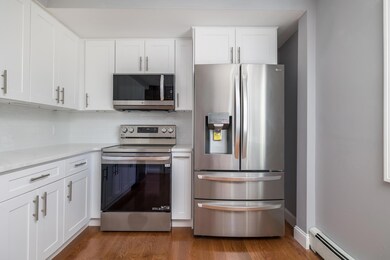 13 Curve Ln, Levittown, NY 11756 - photo 3