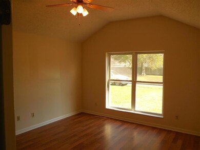 2940 Laurie Ln, Marrero, LA 70072 - photo 7