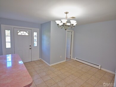 7 Finch Ct, Edison, NJ 08820 - photo 5