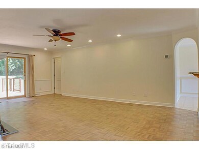 Living Room. Grand Living Room