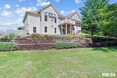 2045 Heitz Rd, Jacksonville, IL 62650 - photo 3