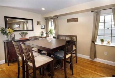 591 E 2nd St unit 2, Boston, MA 02127 - photo 2