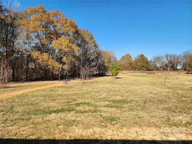 5020 Carolina North Dr, Gastonia, NC 28056 - photo 5