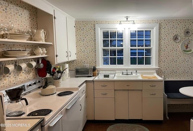 9 129 Kitchen 2