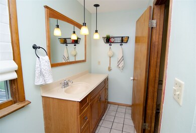 208 William St, Vincennes, IN 47591 - photo 4