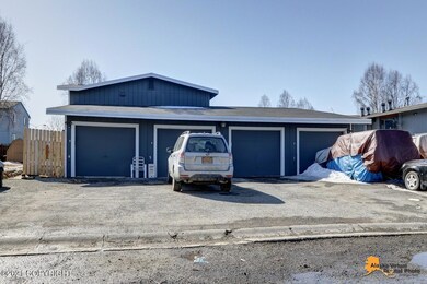 4 Car Garage
