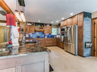 2604 Little Timber, Edmond, OK 73025 - photo 5