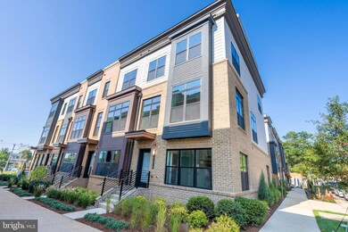 2038 Tysons Ridgeline Rd, Pimmit Hills, VA 22043 - photo 3