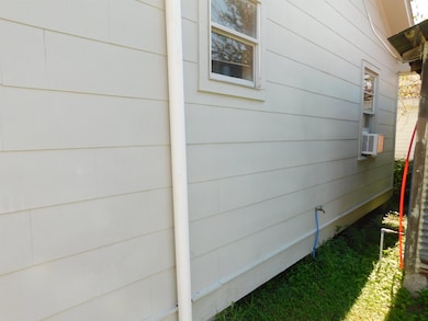 1903 N Bayou Dr, Golden Meadow, LA 70357 - photo 5