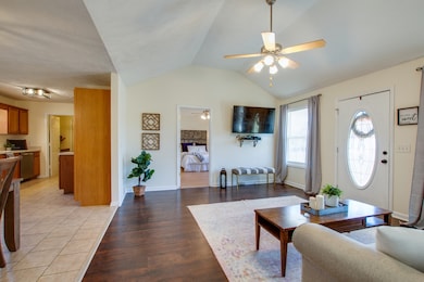 1820 S Cannon Blvd, Shelbyville, TN 37160 - photo 7