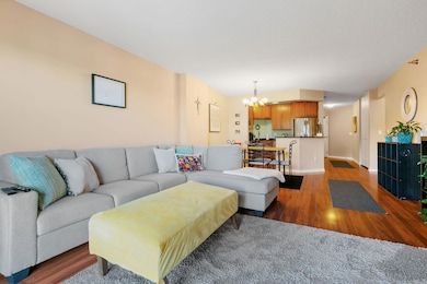 401 S 1st St unit 213, Minneapolis, MN 55401 - photo 3